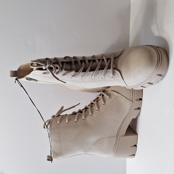 Maurices "NEW" Y2K Faux Suede Retro Chunky Heel Platform Lug Sole Boots Size 11 - Picture 2 of 11